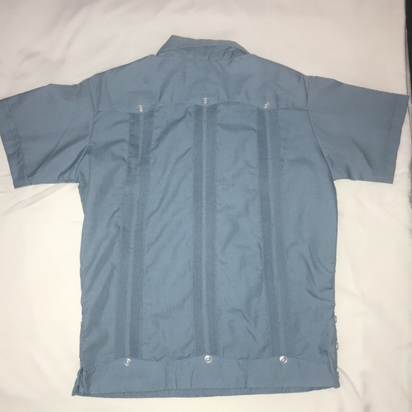 Kids size 4 blue Guayabera. Made in Mexico. - Picture 2 of 2